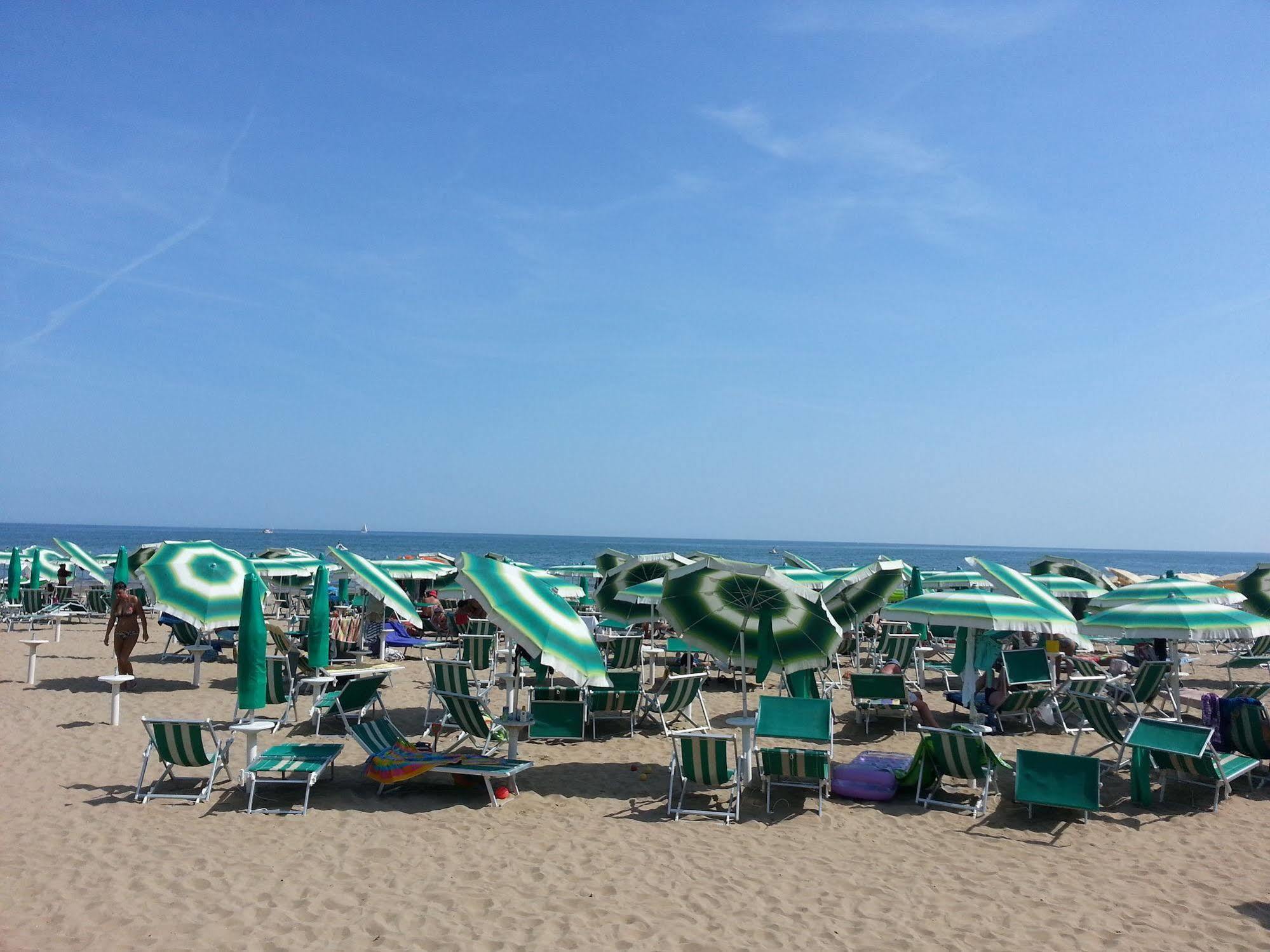 Hotel Laguna Lido di Jesolo Exterior photo